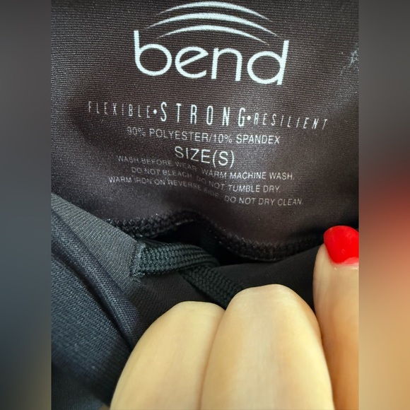 Bend Active Victory Cell Phone Pocket leggings-Ohio University, Size Small, - Picture 9 of 9